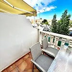 Apartman Cozy In 60 M² With Shared Pool