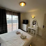 Cozy In 60 M² With Shared Pool Apartman *
